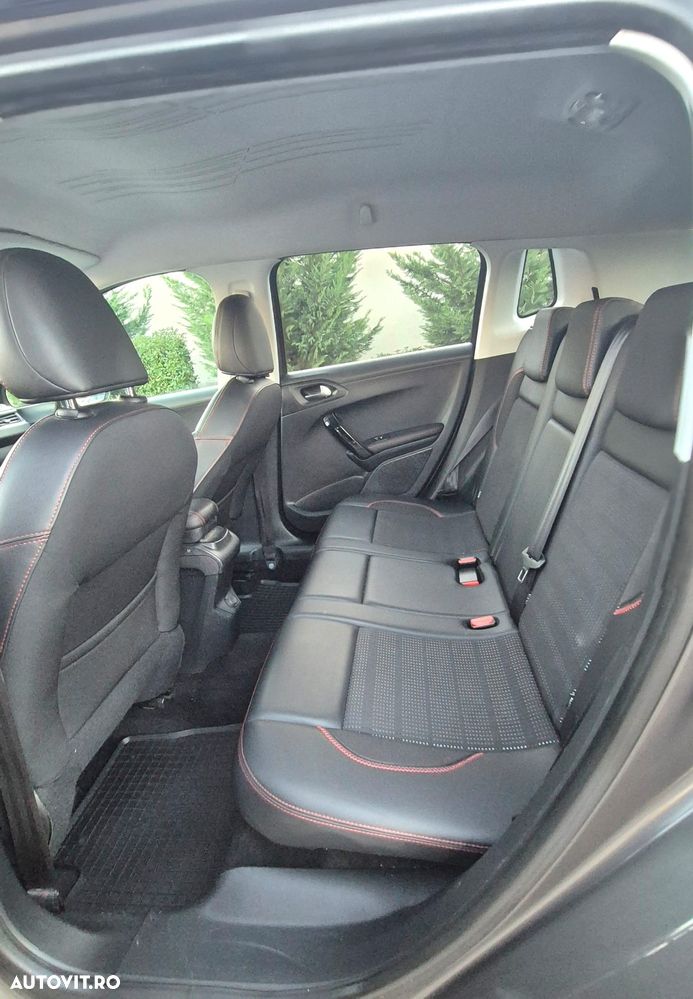 Peugeot 2008 PureTech 110 Stop&Start EAT6 GT-Line Edition - 12