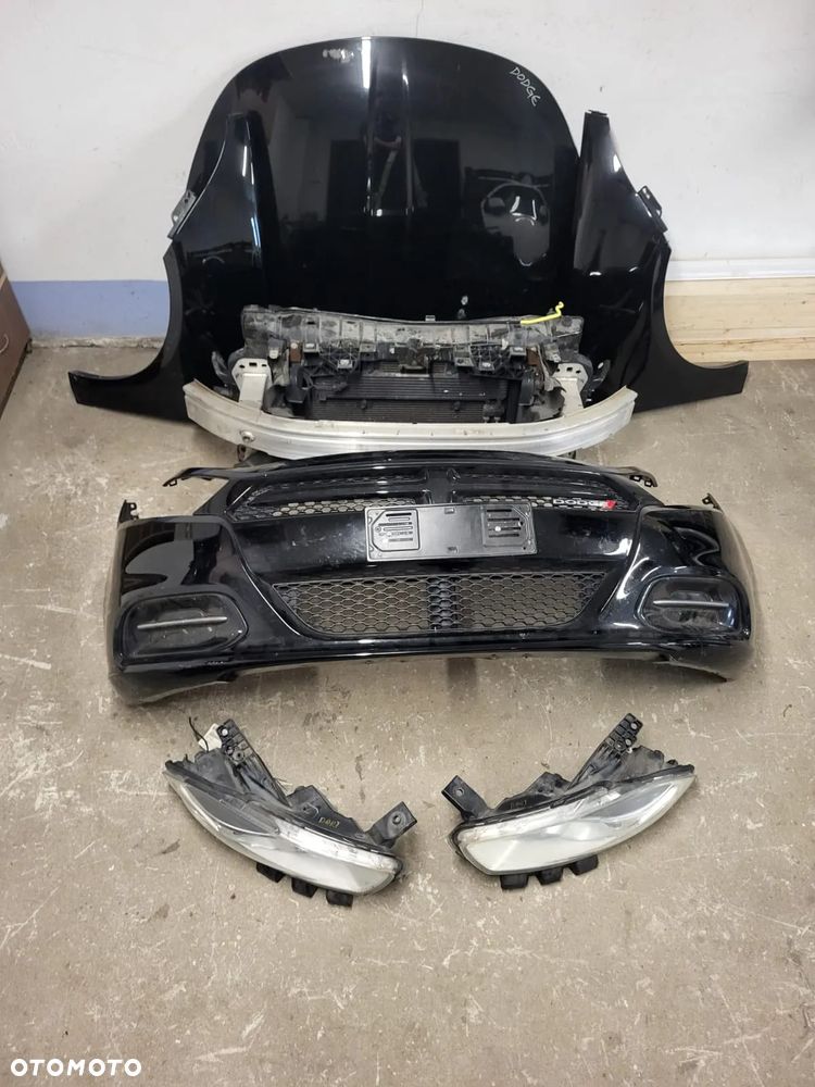 Dodge dart pas przedni wzmocnienie chlodnice belka zderzaka