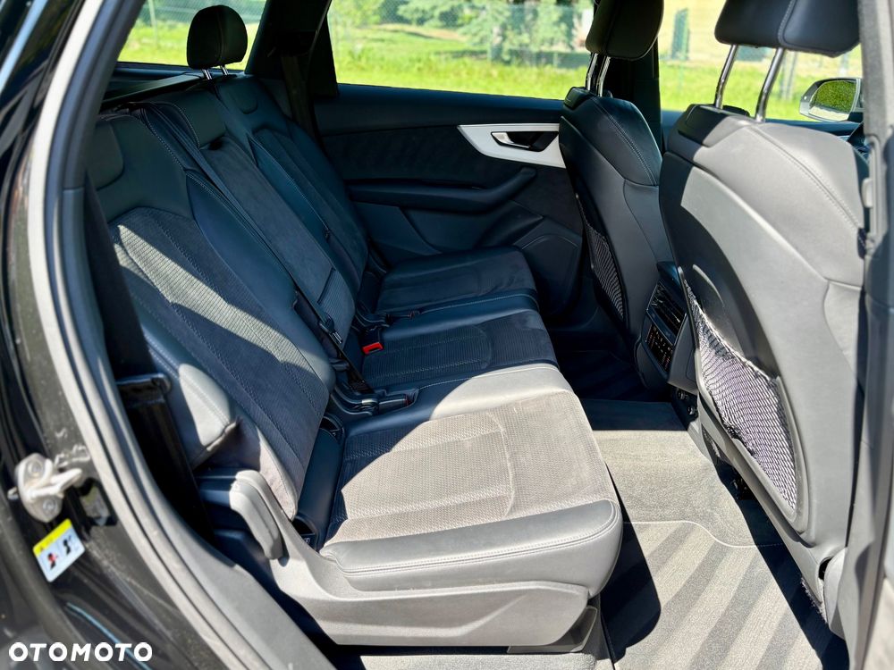 Audi Q7 - 34