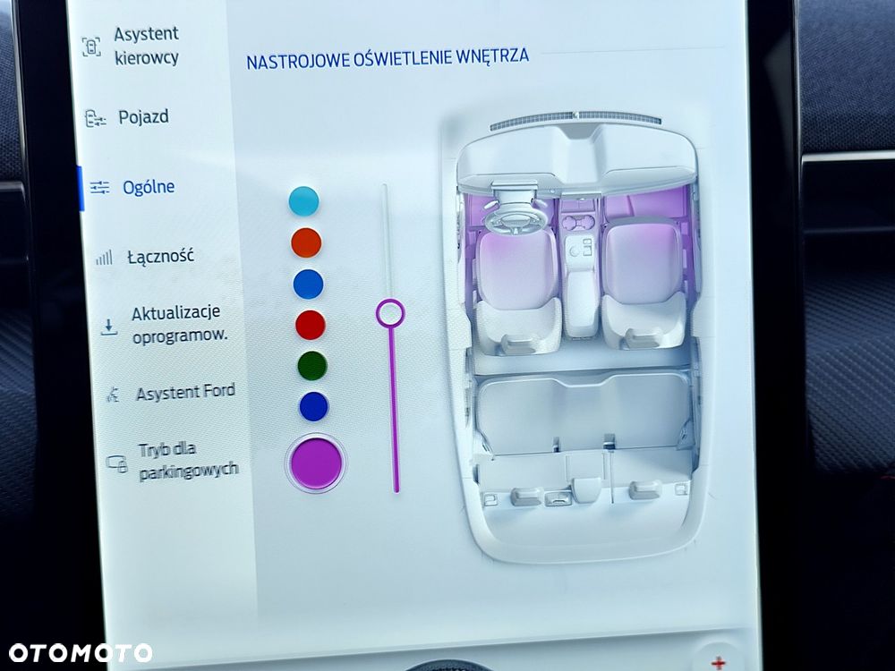Ford Mustang Mach-E 91 kWh AWD Premium - 25