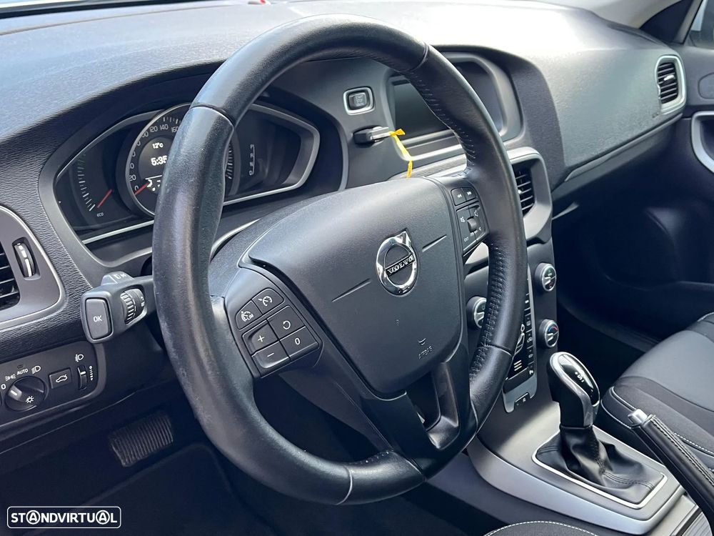 Volvo V40 1.5 T3 Sport Edition Geartronic - 18