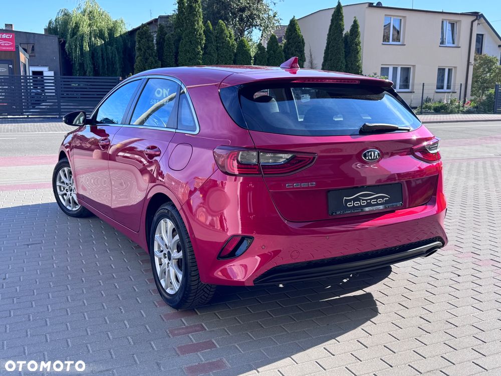 Kia Ceed 1.6 CRDi Spirit - 22