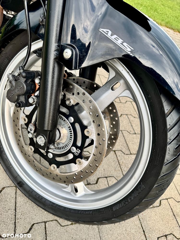 Suzuki DL - 12