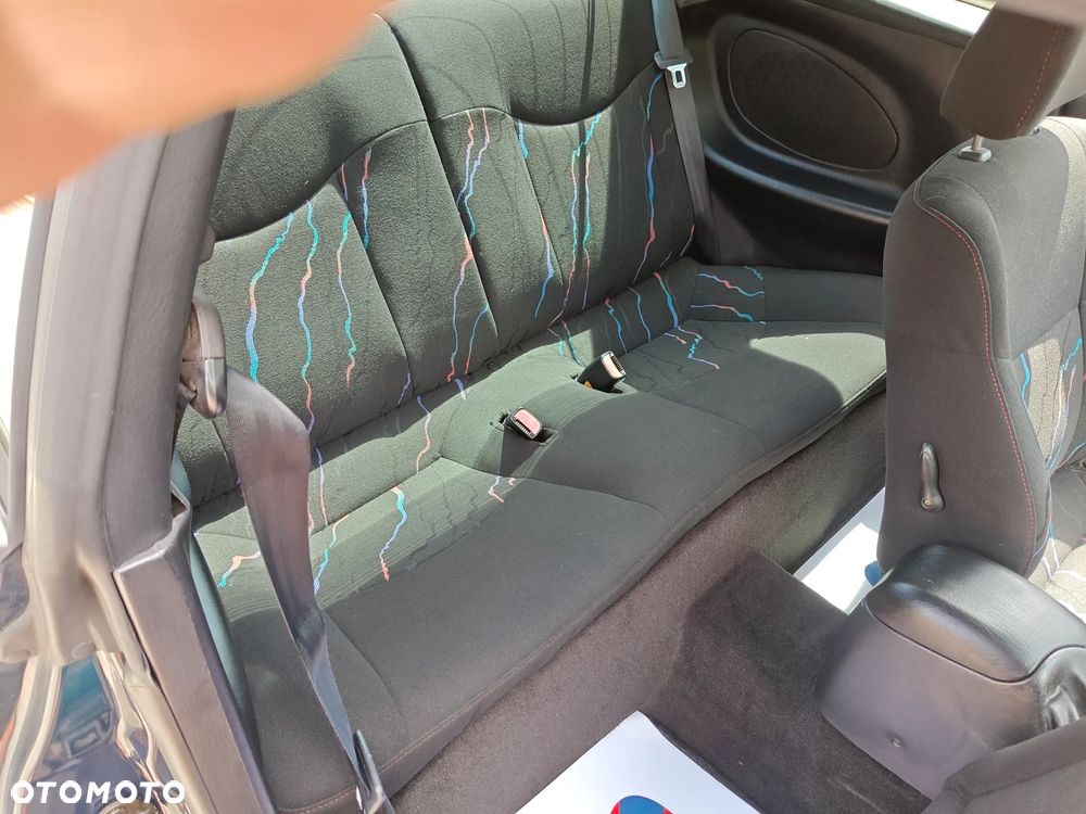 Hyundai Coupe - 8