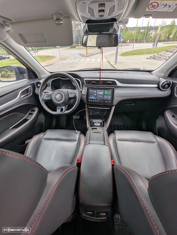 MG ZS EV 72.6 kWh Luxury - 9