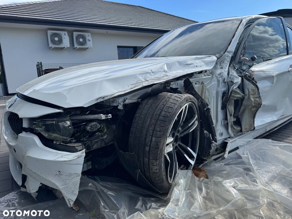 BMW Seria 3 340i M Sport Shadow - 8