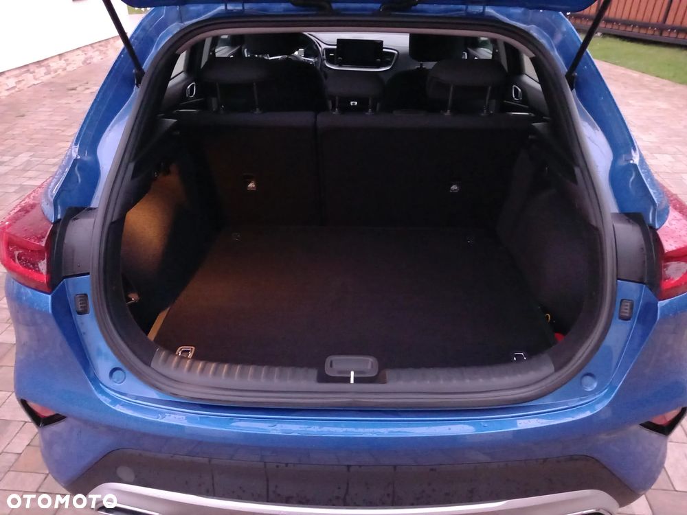 Kia XCeed 1.5 T-GDI M - 8