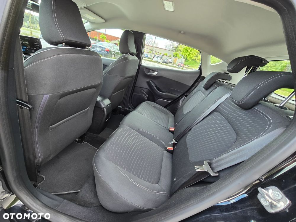 Ford Fiesta 1.1 S&S TITANIUM - 12