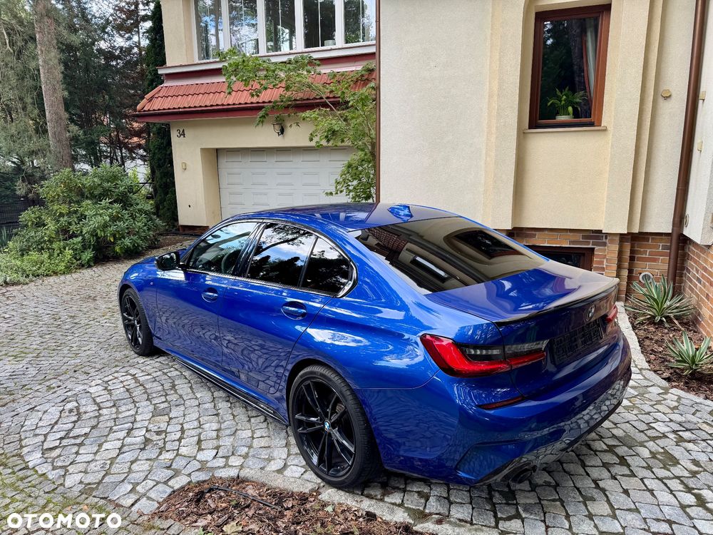 BMW Seria 3 318d M Sport - 11