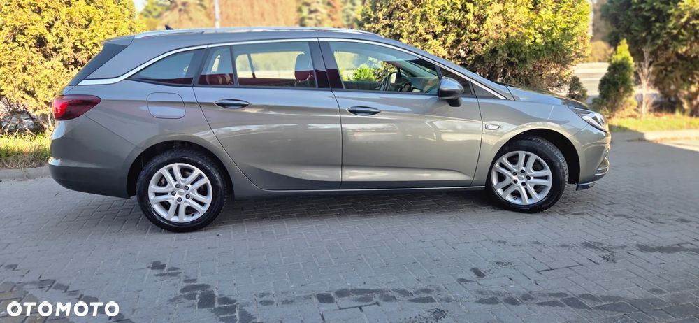 Opel Astra 1.6 D Start/Stop Automatik Dynamic - 19