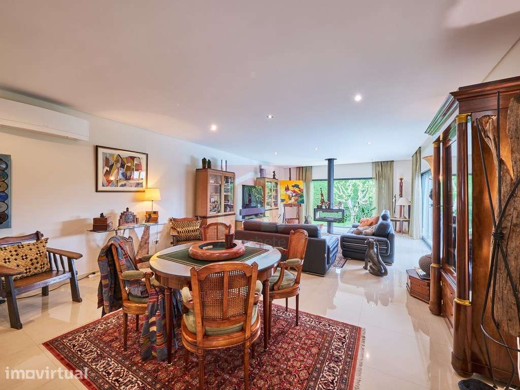 Moradia T4 de Luxo com piscina inserida no condominio privado em Sã... - Grande imagem: 4/60