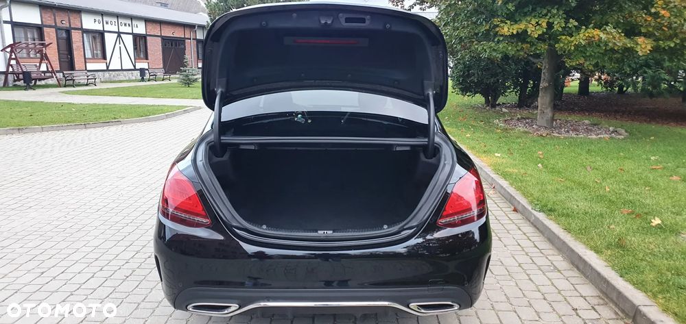 Mercedes-Benz Klasa C 220 d 9G-TRONIC - 14