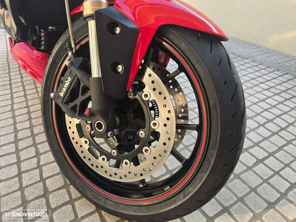 Triumph Speed Triple - 8