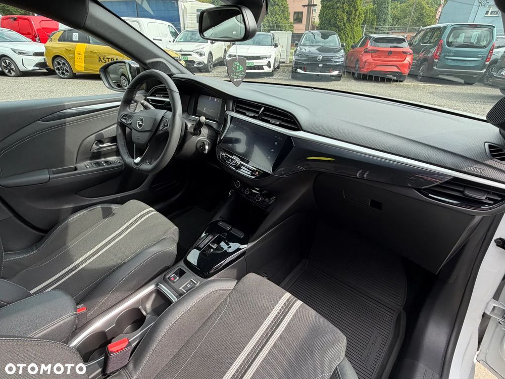 Opel Corsa 1.2 T mHEV GS eDCT - 8