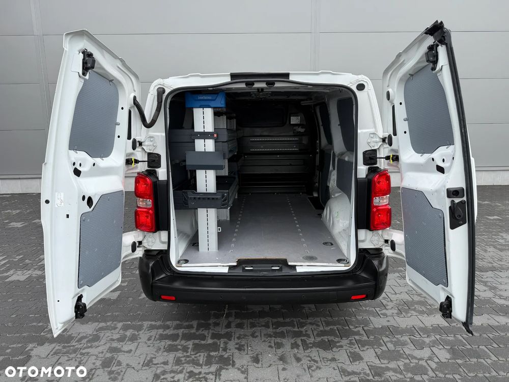 Opel Vivaro - 25