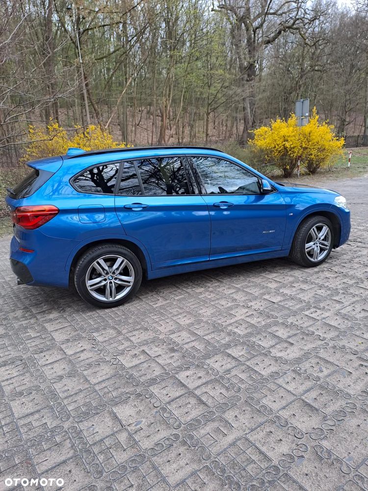 BMW X1 xDrive20i - 4