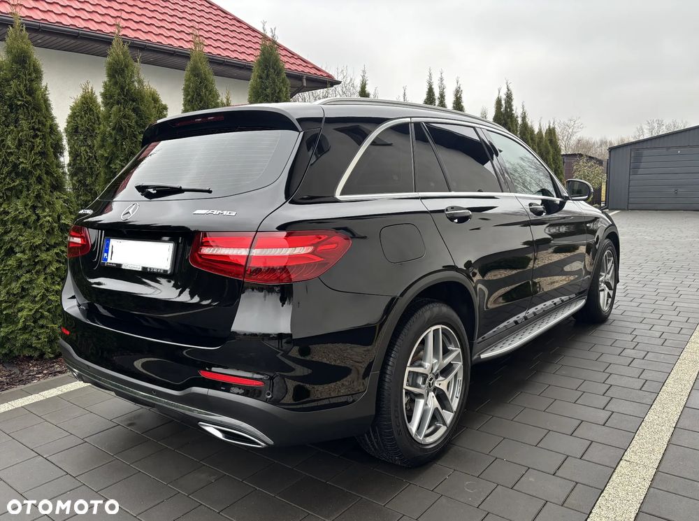 Mercedes-Benz GLC - 2