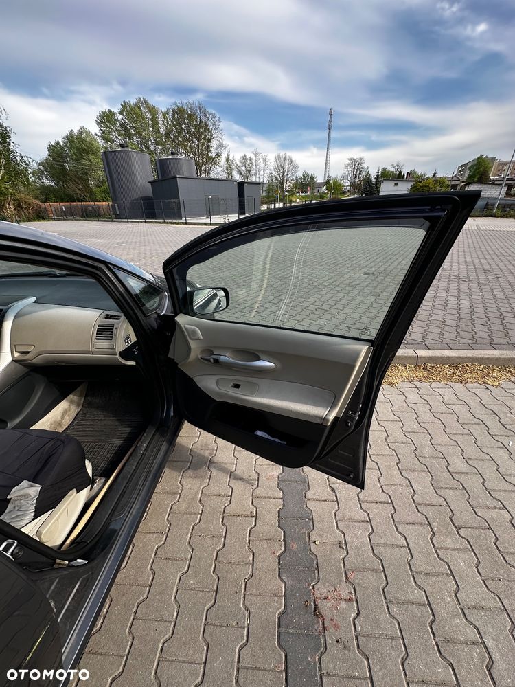 Toyota Auris 2.0 D-4D Sol - 30