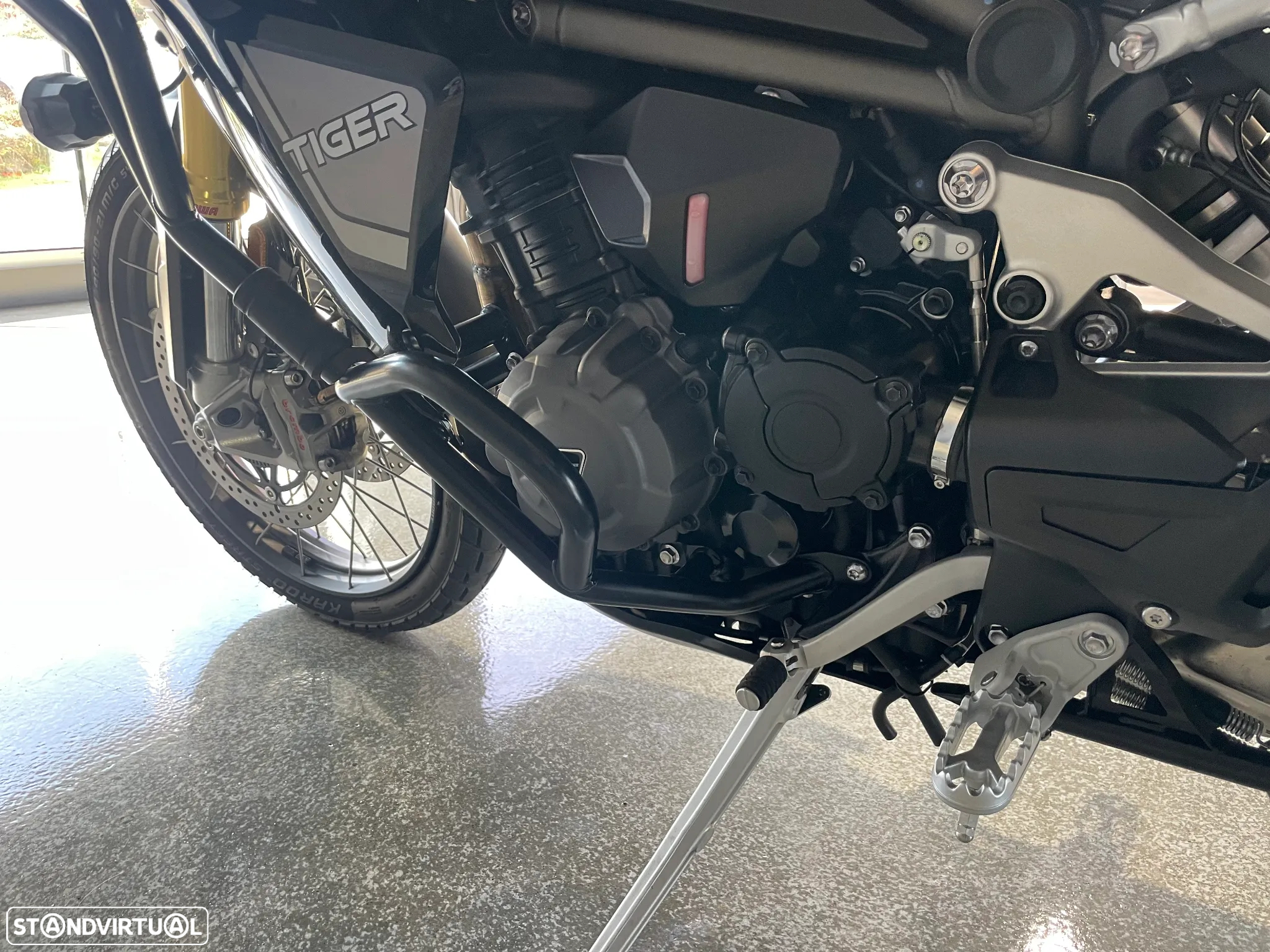 Triumph Tiger RALLY EXPLORER - 14