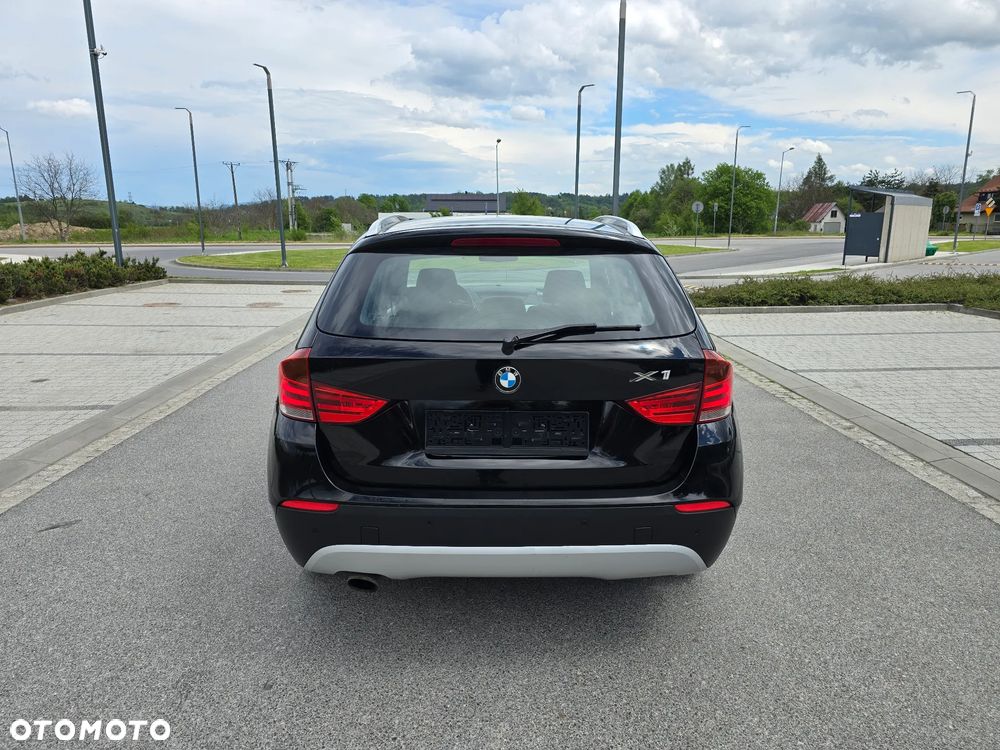 BMW X1 xDrive18d xLine - 26