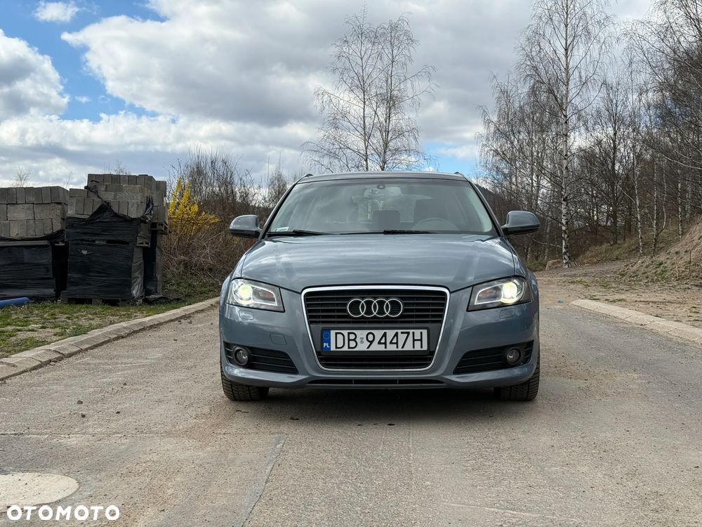 Audi A3 Sportback 2.0 TDI DPF Ambiente - 6