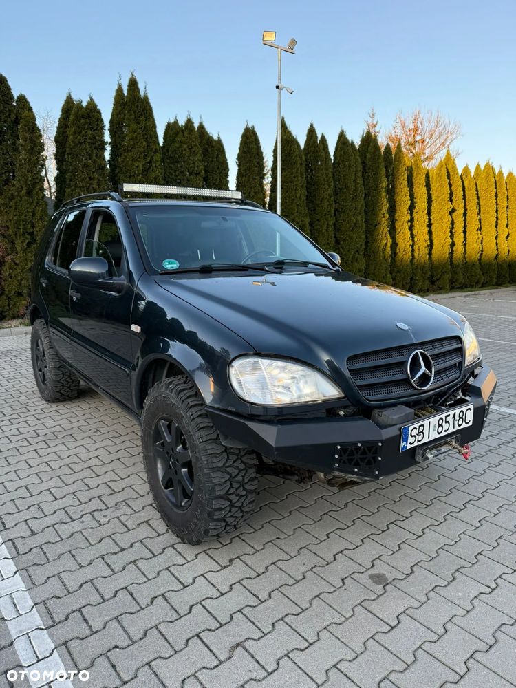 Mercedes-Benz ML - 9