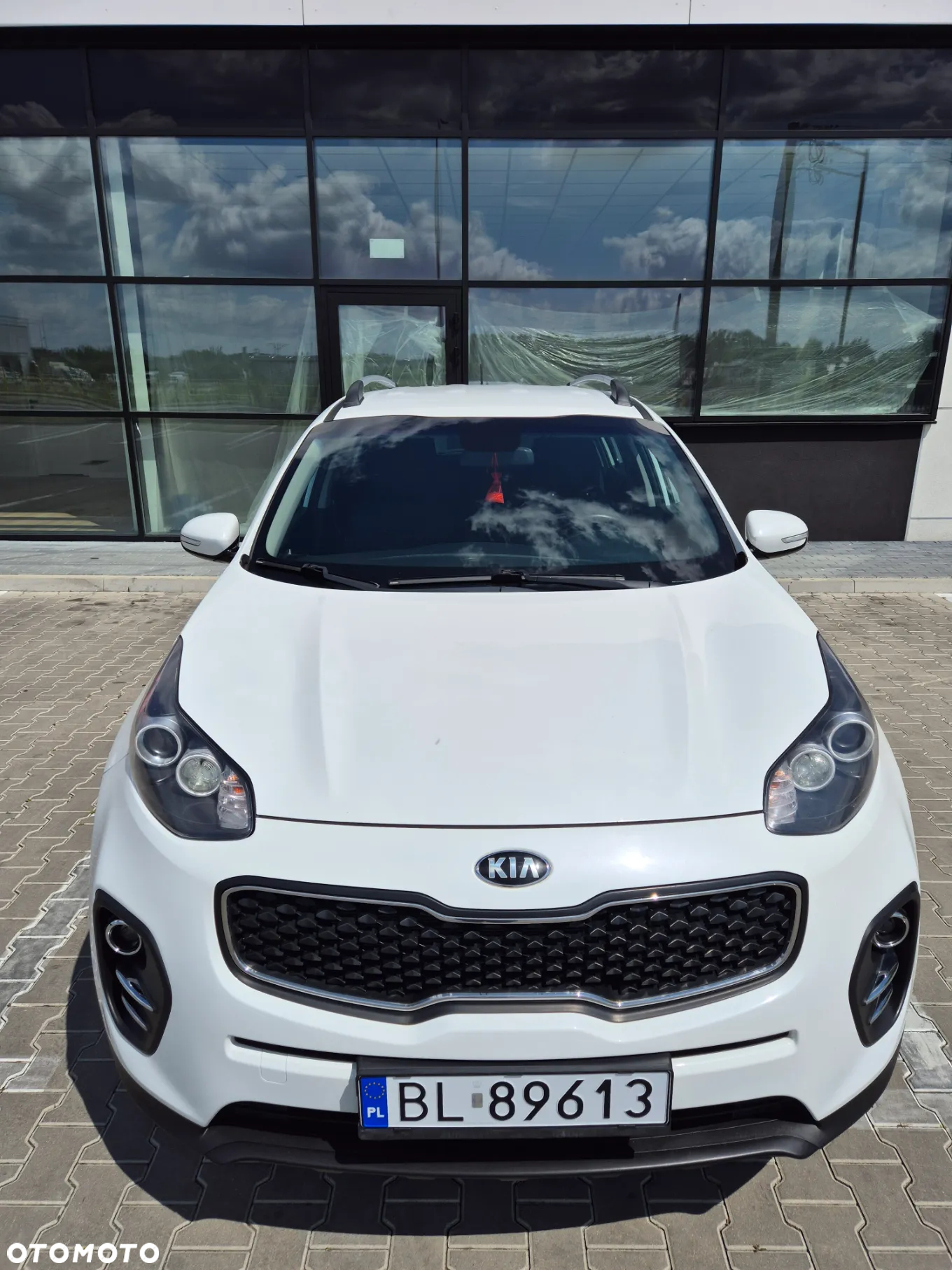 Kia Sportage 1.7 CRDI 2WD Dream-Team Edition - 3