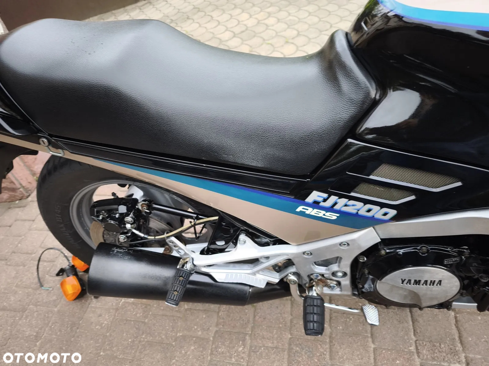 Yamaha FJ - 6