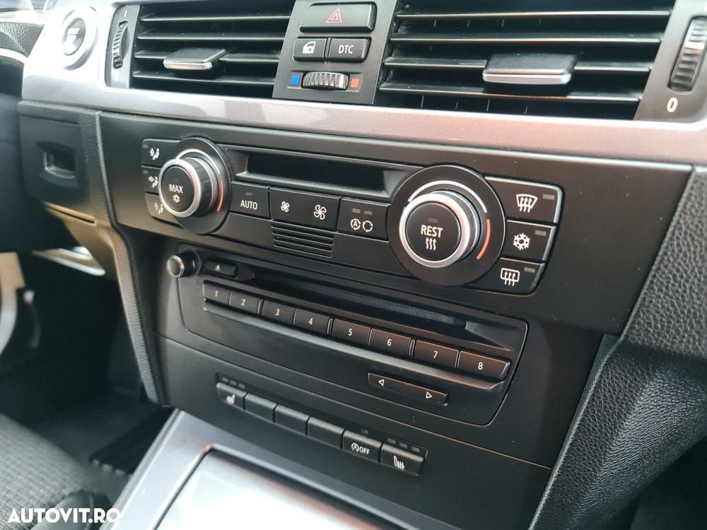 BMW Seria 3 318d DPF Edition Sport - 29