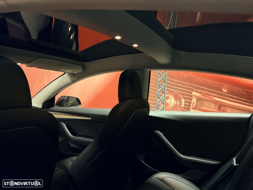 Tesla Model 3 Tração Traseira Premium - 14