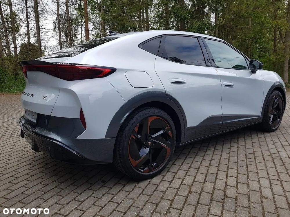 Cupra Tavascan - 31