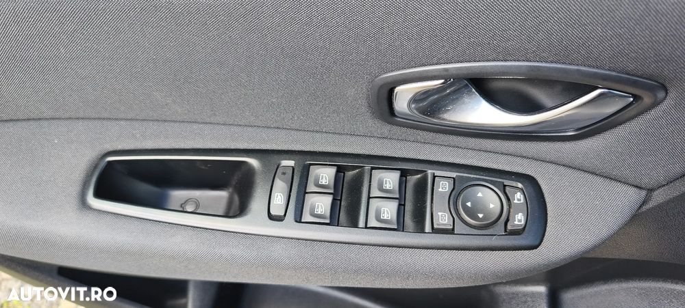 Renault Scenic TCe 130 Dynamique - 16