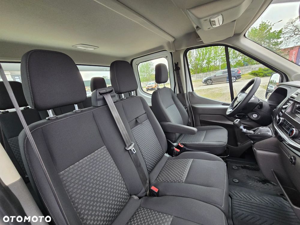 Ford Transit - 13