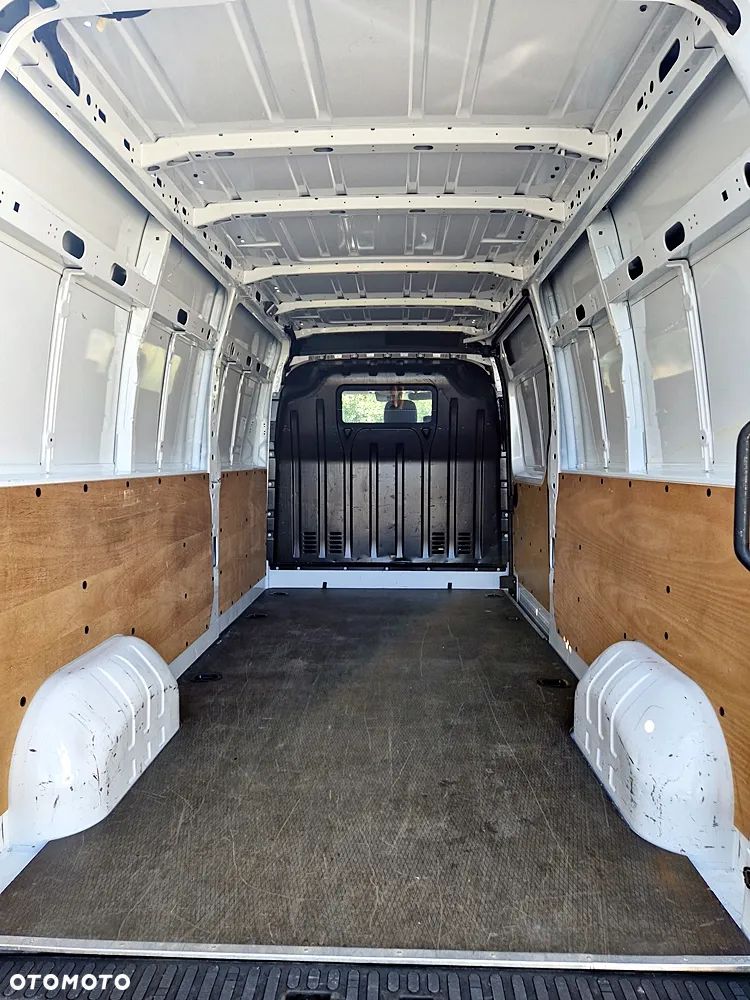 Opel Movano - 10