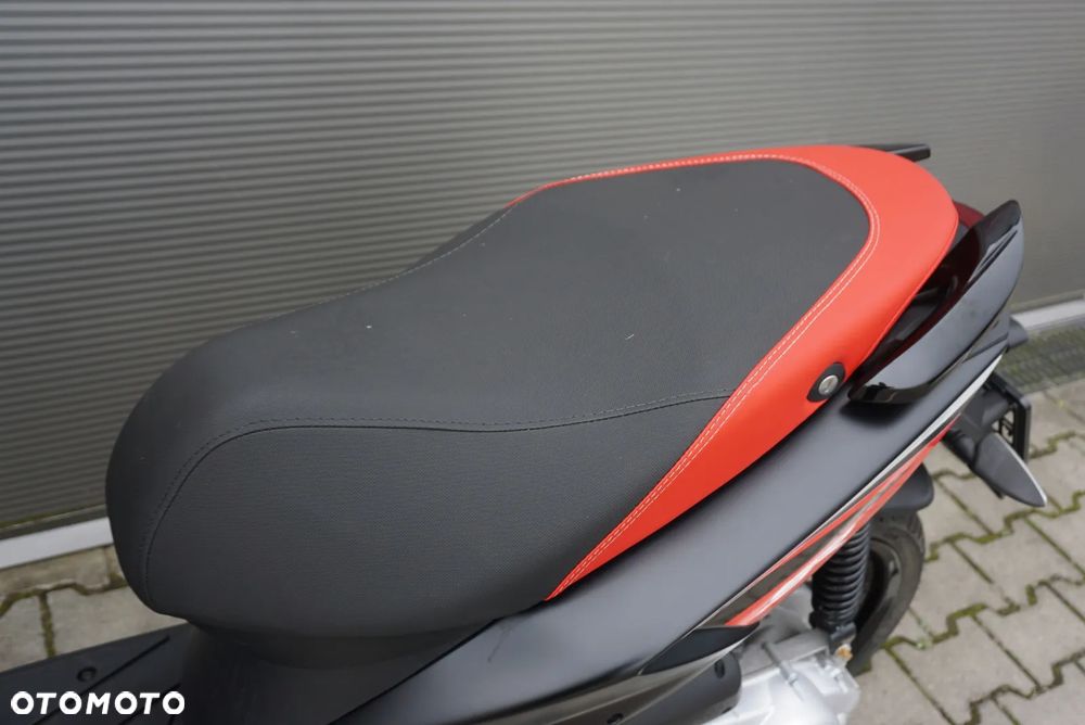 Aprilia SR - 15