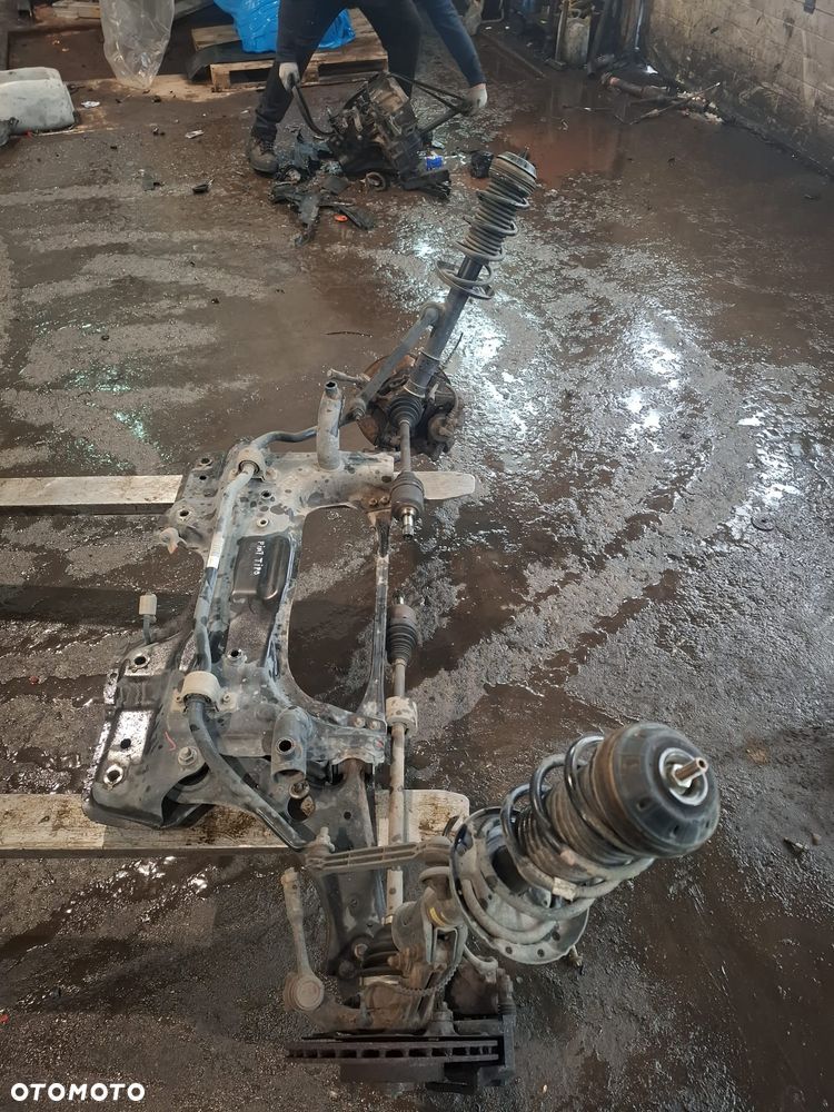 ZWROTNICA PRAWA MCPHERSON AMORTYZATOR PRZÓD FIAT TIPO II 1.4 16V - 2