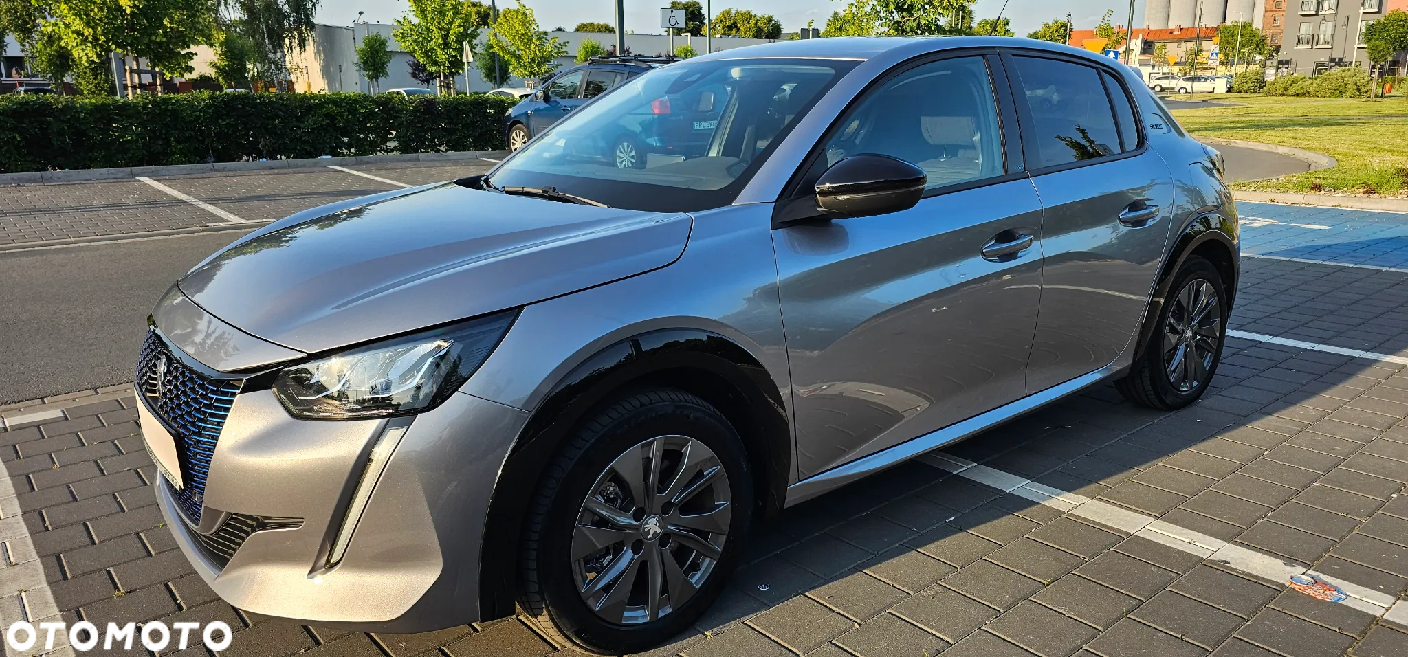 Peugeot 208 Elektromotor 136 E-Style - 26