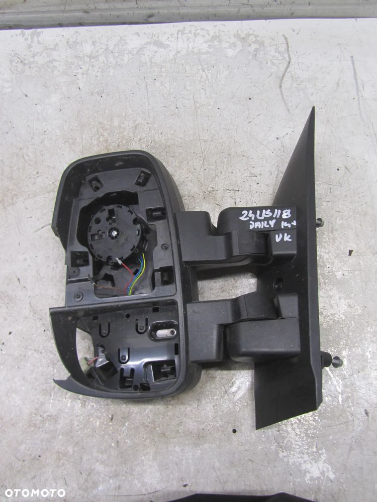 iveco daily 14->lusterko lewy przód uk (uszkodzony) - 1