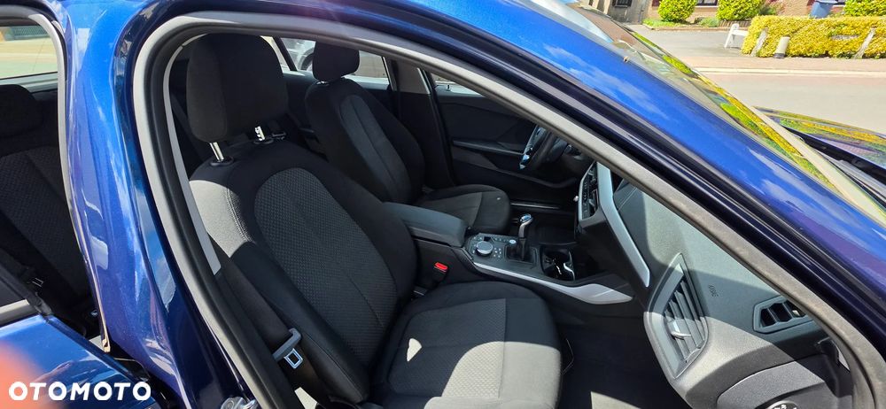 BMW Seria 1 118i - 8
