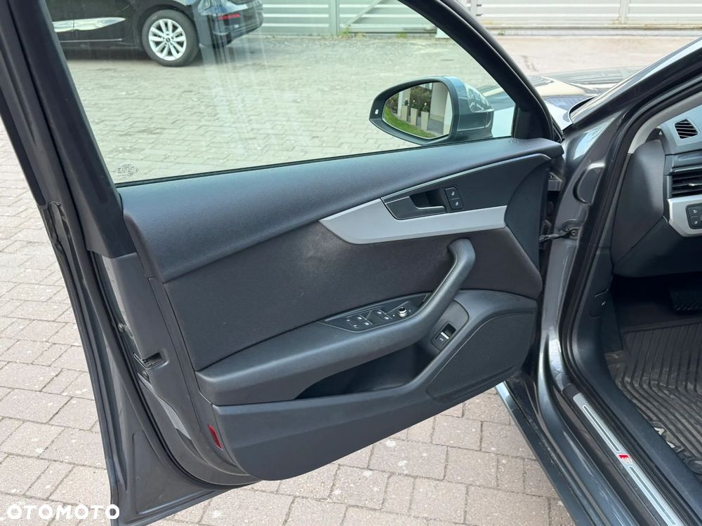 Audi A4 Limousine 35 TFSI S tronic - 11