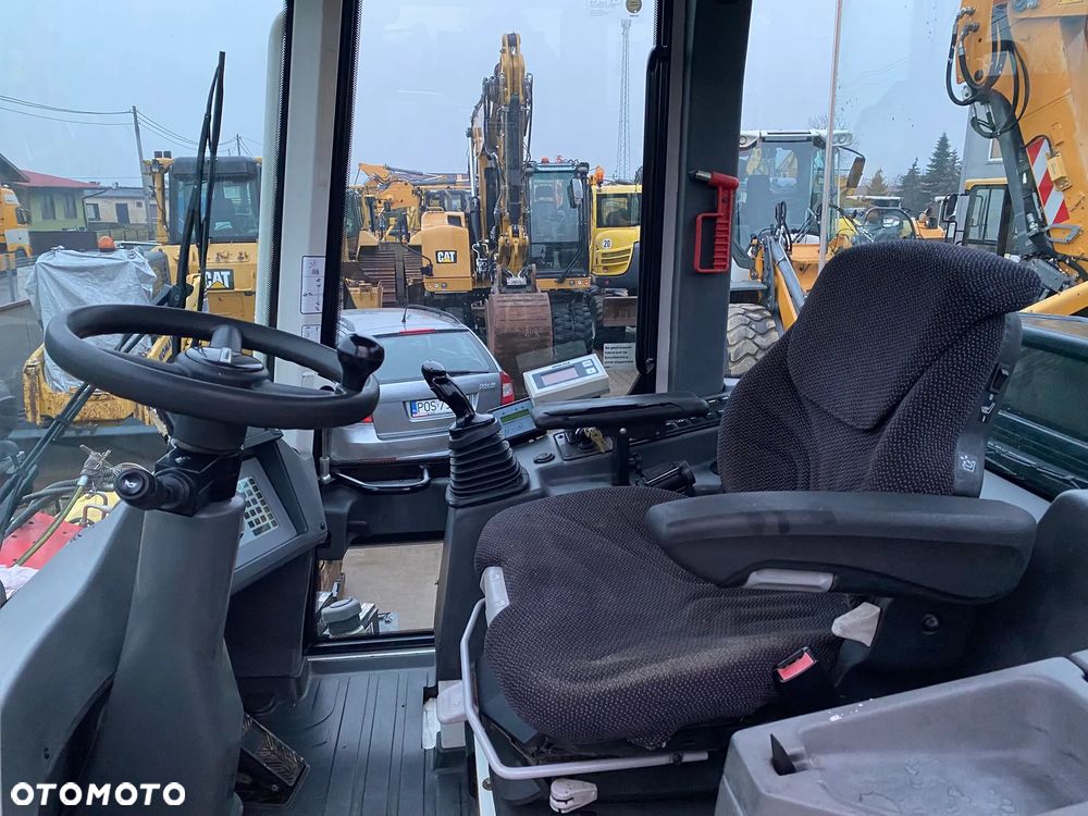 Liebherr L514 STEREO, ŁYŻKA + WIDŁY, SZYBKOZŁĄCZE, z NIEMIEC, SERWISOWANA W LIEBHERR - 7