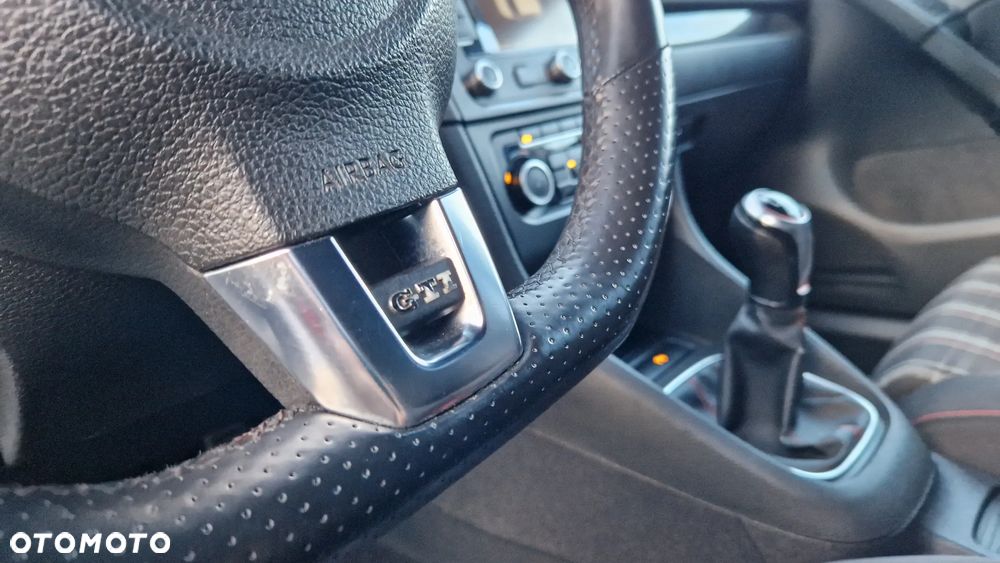 Volkswagen Golf 2.0 TSI GTI - 34