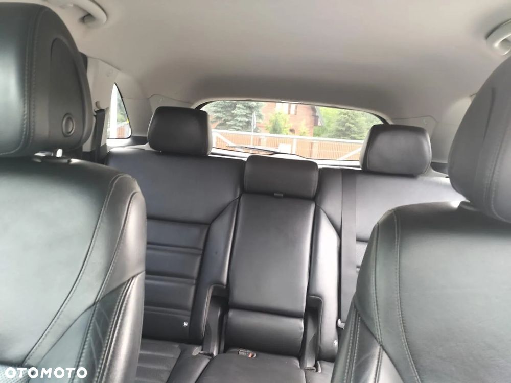Kia Sorento - 8