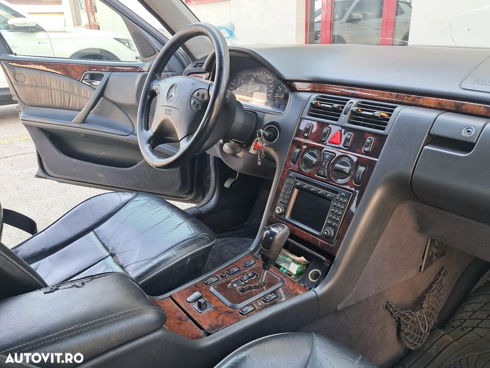 Mercedes-Benz E - 6