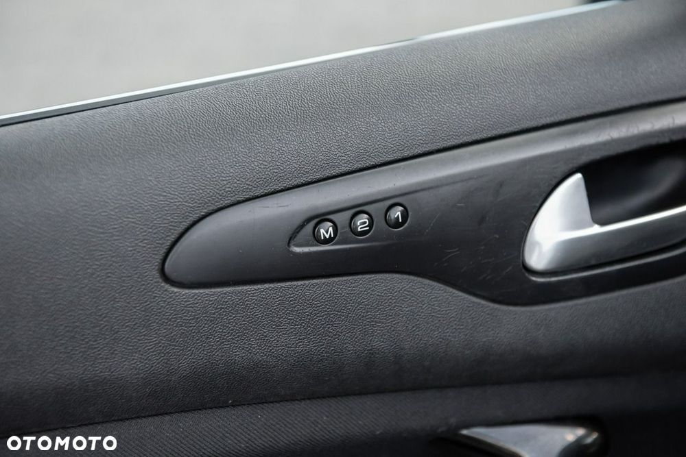 Citroën C5 2.0 HDi Exclusive Equilibre Navi - 25