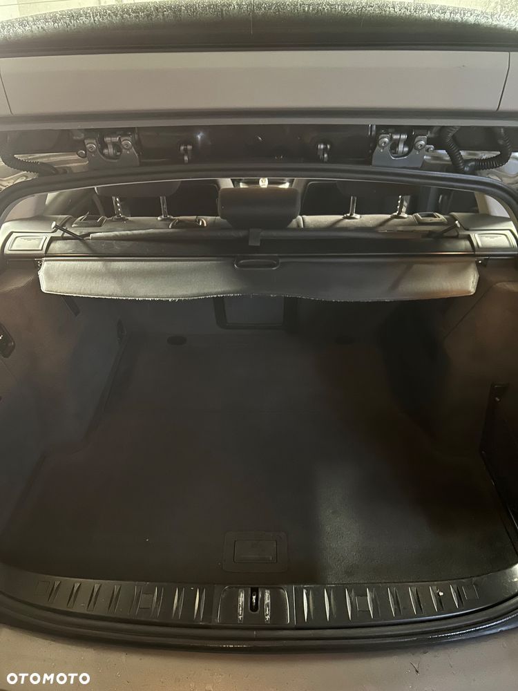 BMW Seria 3 318d DPF - 13