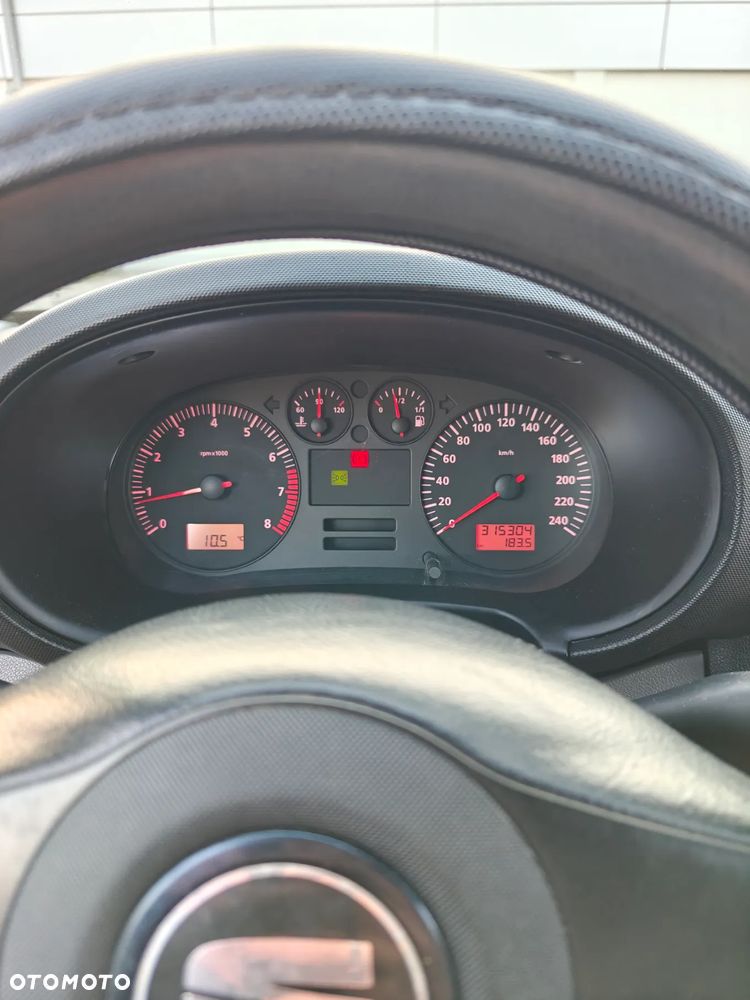 Seat Leon 1.8 Signo - 10