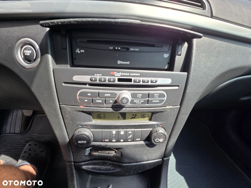 Renault Laguna 1.9 dCi Luxe Privilege - 13