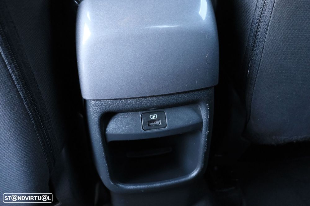 Nissan Juke 1.0 DIG-T N-Connecta DCT - 30