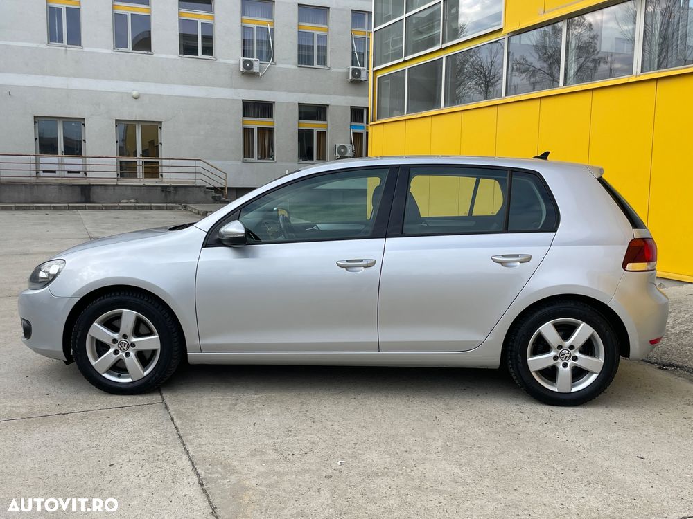 Volkswagen Golf - 5